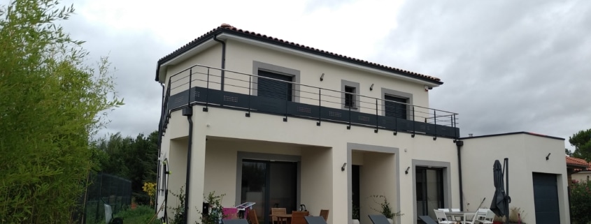 garde-corps extérieur terrasse en acier
