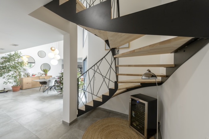 escalier double quart tournant en metal moderne